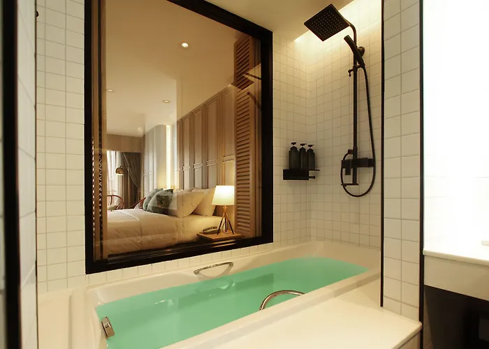 Hotel @nares Bangkok