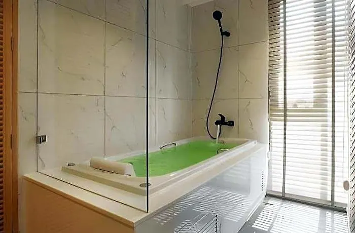 Hotel @nares Bangkok